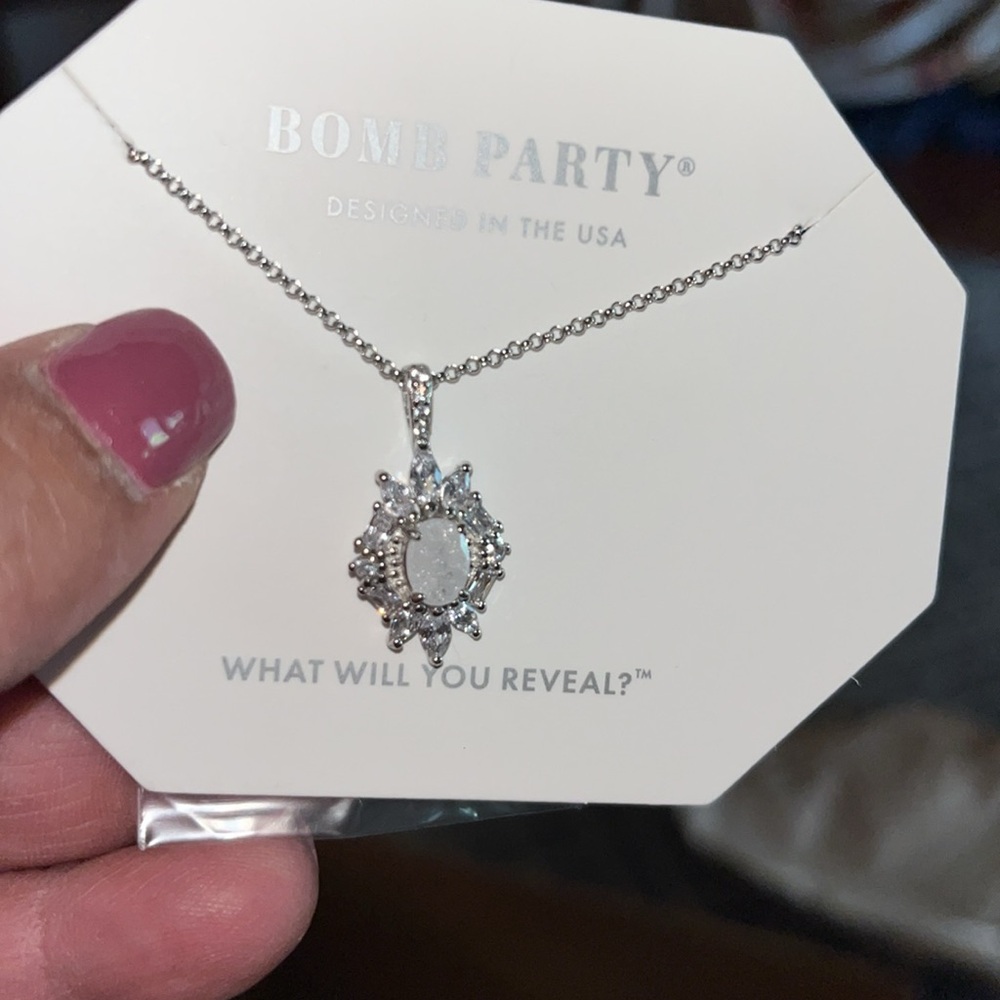 Sterling Club necklace Bomb Party 3701